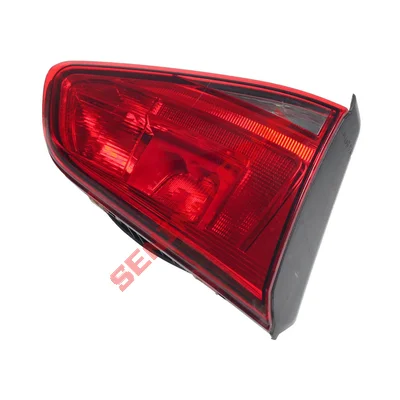 5G0945093R - ARKA SİS LAMBASI BULUNAN - Original