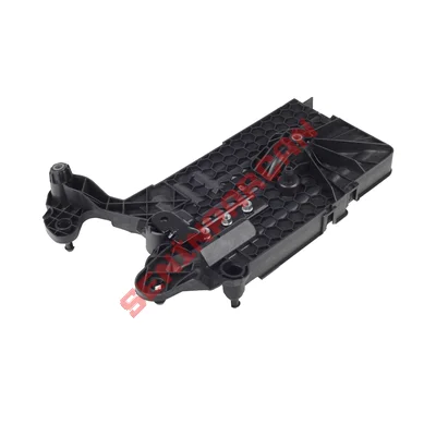 5Q0915331J - AKU ALT BRAKETI GOLF VII PASSAT 15> A3 13> OCTAVIA - Aftermarket