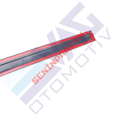 3B0853516 - KAPI BANDI ÖN SAĞ PASSAT 1997-2004 - Aftermarket