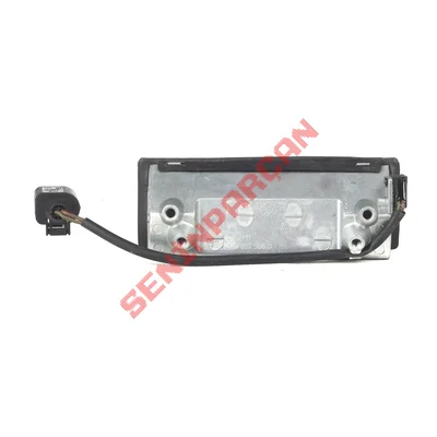 1J0827566D - BAGAJ AÇMA BUTONU - Aftermarket
