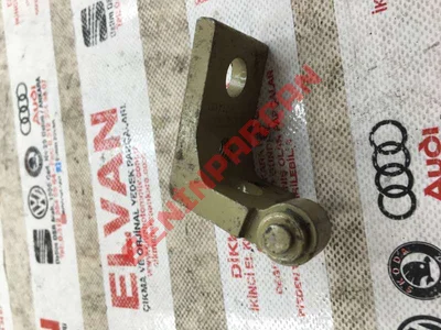 6Y0831411D - MENTESE KAPI ALT SAG - Used Original