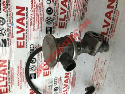 06B131817E - ADAPTOR - Used Original