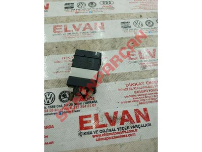 3B0963564C - KOLTUK ISITMA DÜĞMESİ - Used Original
