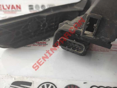 1T1723503H - GAZ PEDALI - Used Original