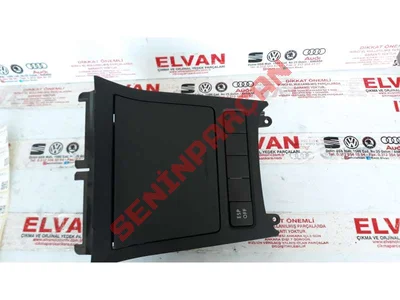 5K0857961A - KÜLLÜK YERİNE EŞYA - Used Original