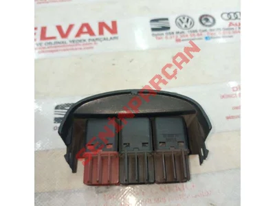 8N0962101 - ELEKTRİKLİ KAPAK KİLİDİ VE - Used Original