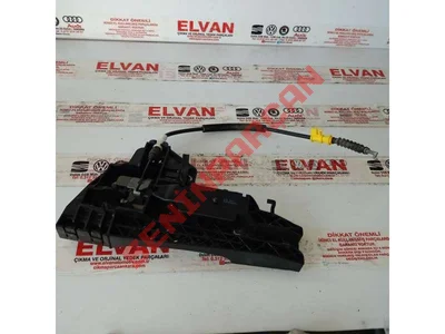 8U0837886 - DIREK KAPLAMASI - Used Original