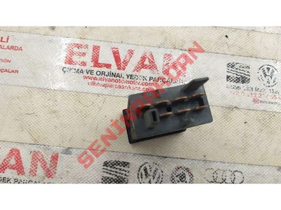 3B0959235D - DÖRTLÜ DÜĞMESİ
