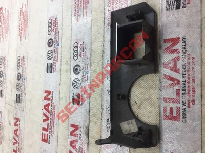 7H1857189A - ÖN GÖĞSÜN SÜS ÇITASI - Used Original