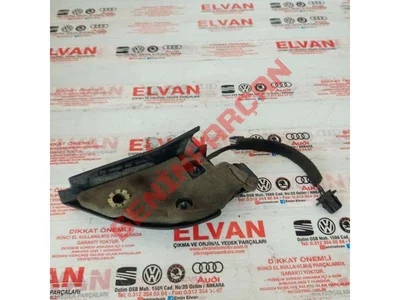 1K0837973 - HOPARLÖR SİPERİ