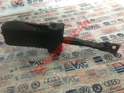 8V4837249A - KAPAK - Used Original