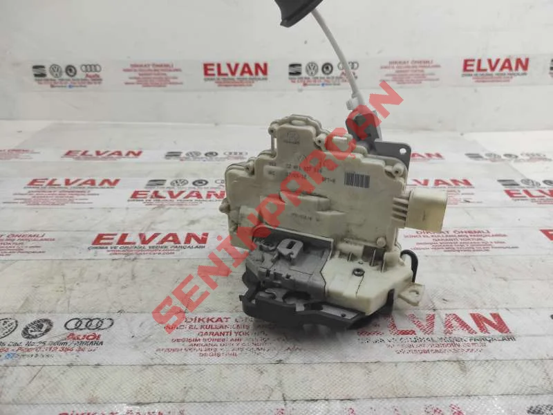 4F1837016 - KAPI KILIDI