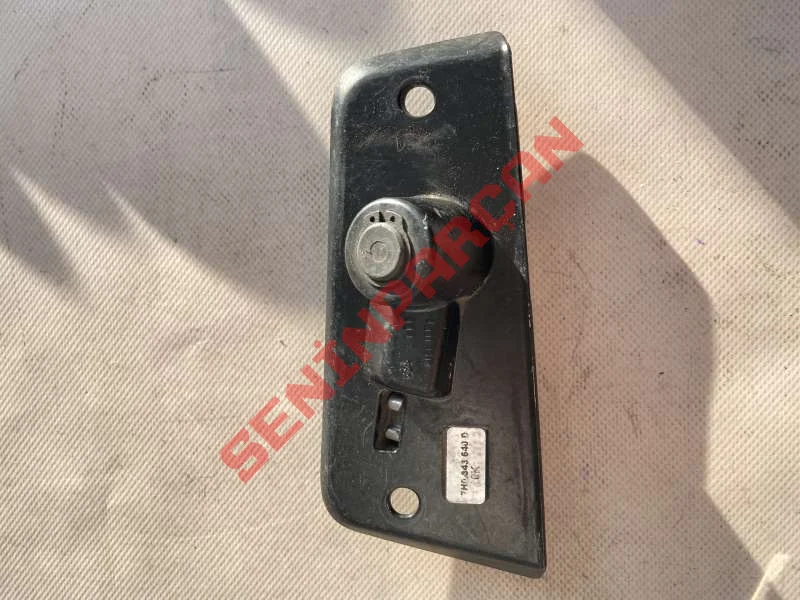 7H0843640D - KILIT PLAKASI