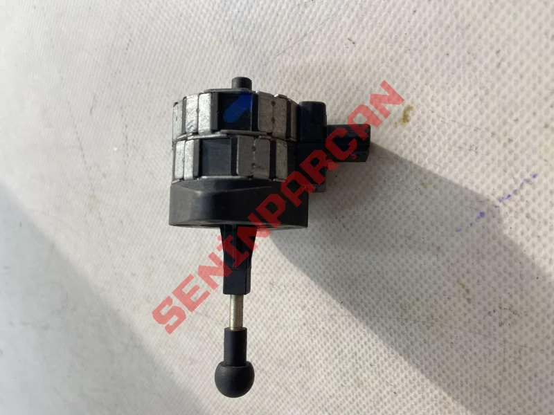 3B7941295 - KORUMAKAPAGI