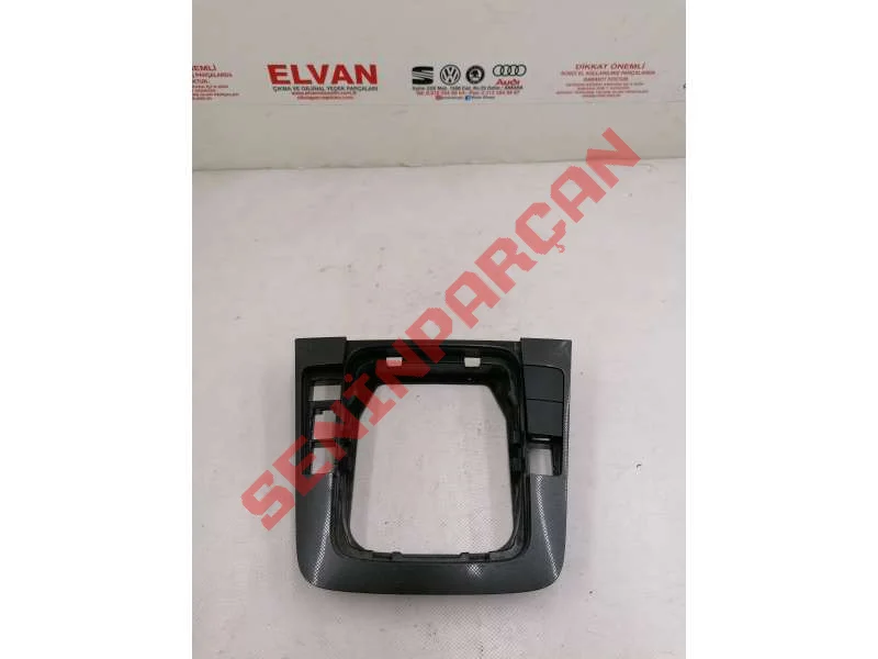 3C0864263 - ORTA KONSOL SİPERİ