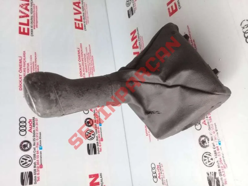 6J0711113AP - VİTES KOLU KAPLAMALI VİTES