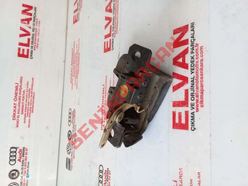 2K0827505 - BAGAJ KAPAĞI KİLİDİ