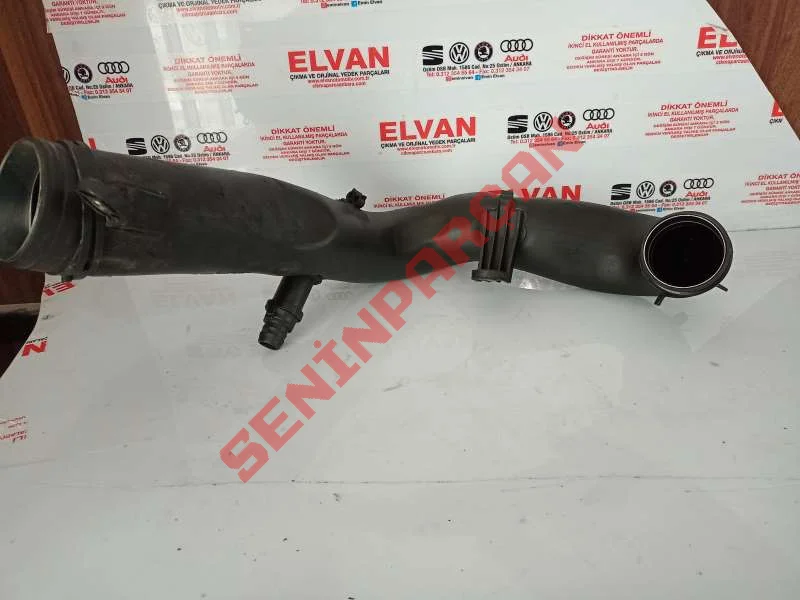 1K0129654K - HAVA GIRIS BORUSU