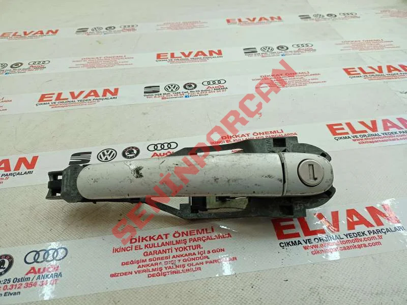 3B0837885D - KAPI KOLU BRAKETI