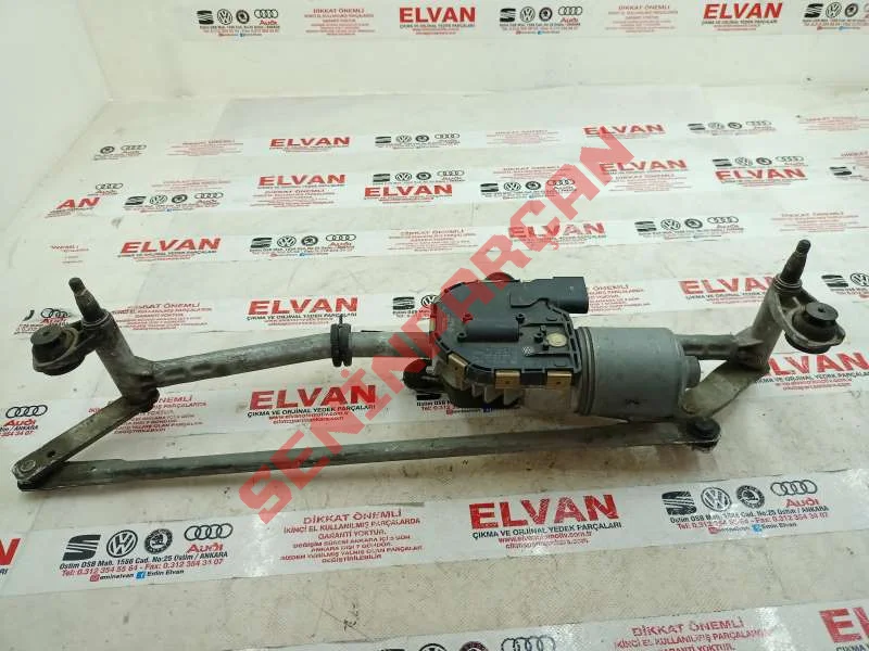 3C2955023B - SİLECEK MOTORUNA SAHİP CAM