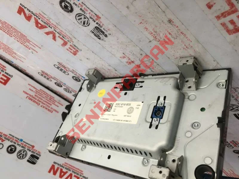 3G0919605 - RADYO KUMANDA PANELI