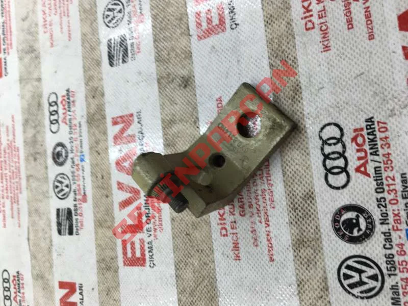 6Y0831411D - MENTESE KAPI ALT SAG