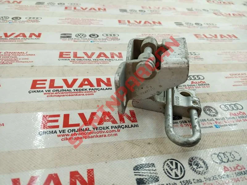 1K4833411H - KAPI MENTESESI