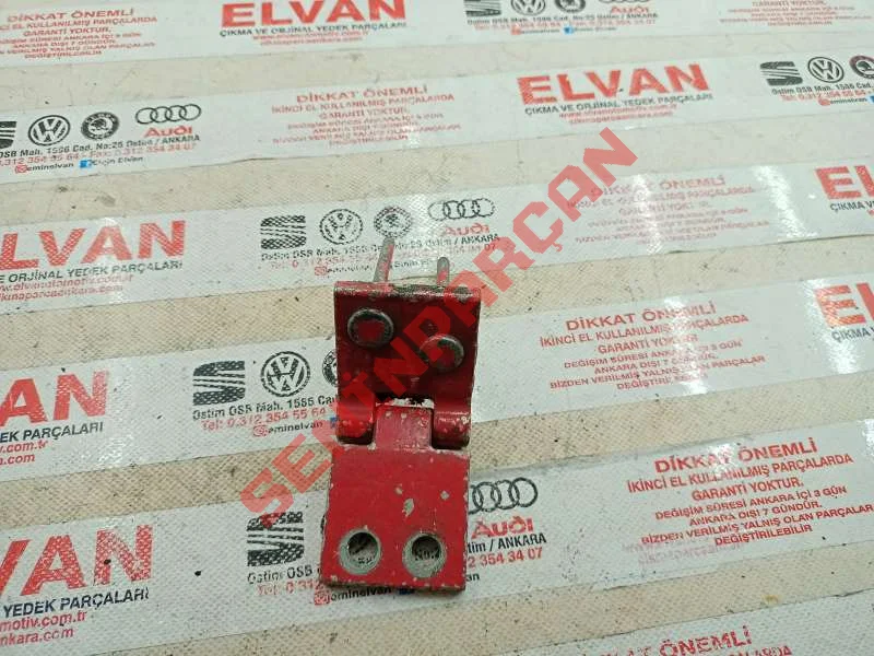 701829641E - BAGAJ KAPAK KILAVUZU