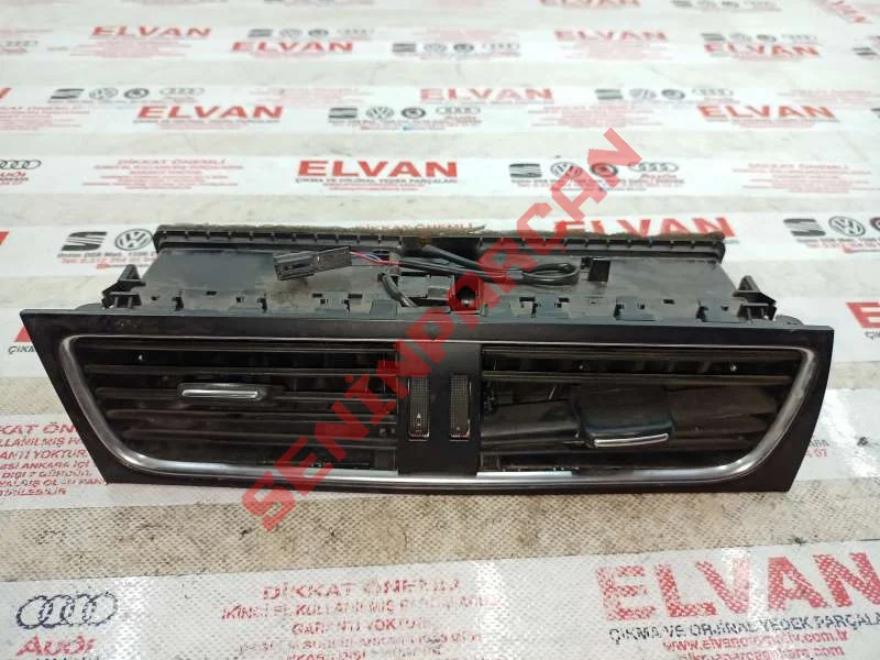 8T1820951C - FAN