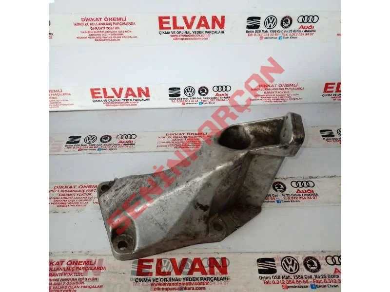 8D0199307P - BRAKET
