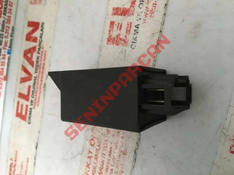 5J0959631 - HAVA YASTIĞI ADAPTÖRÜ