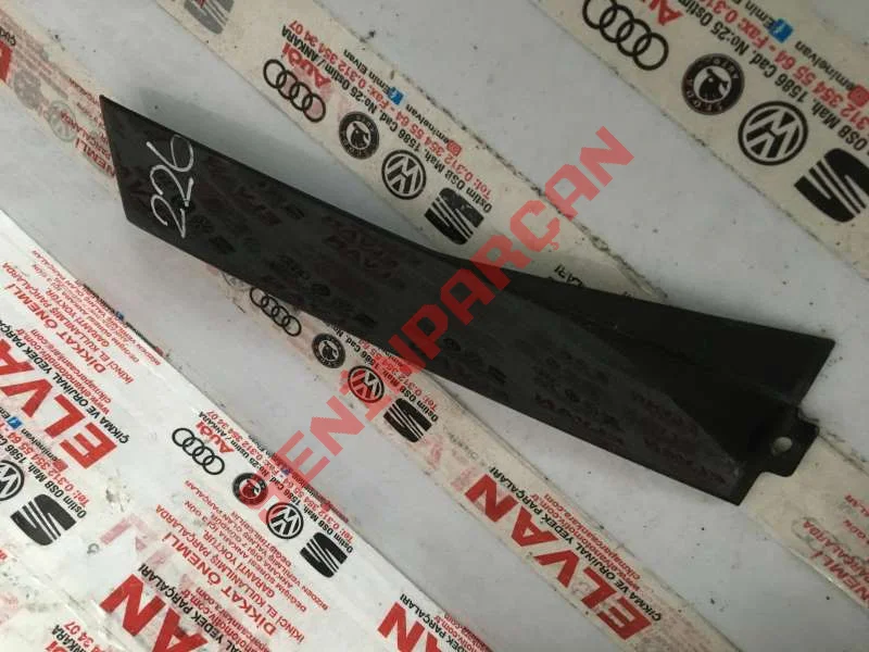 3B5839904 - KAPI CAMI ÇERÇEVESİNİN SİPERİ