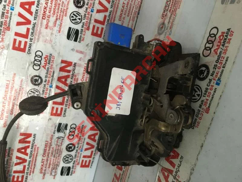 3B1837016CE - KAPI KILIDI
