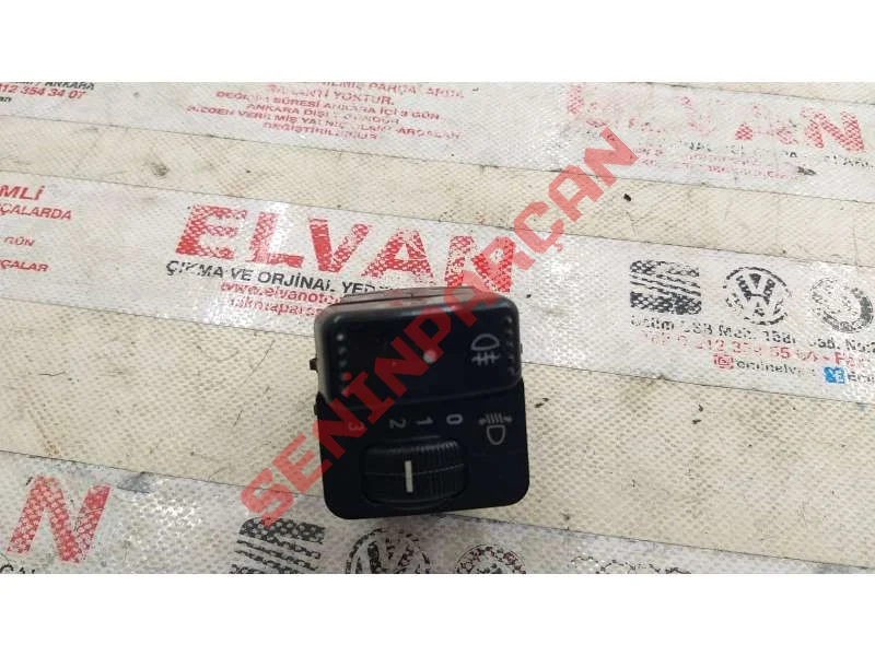 2D0959561G - ARKA SİS LAMBASI
