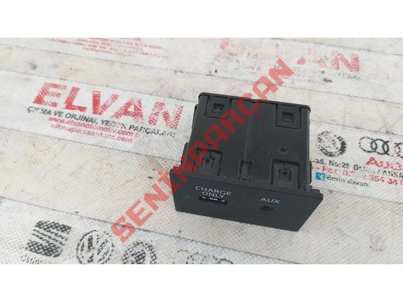 4G0035726 - USB BAGLANTI