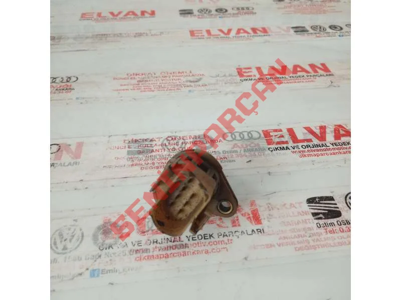 095919823F - SENSOR