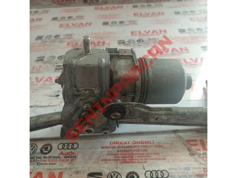 1K2955119E - KRANK KOLU OLMAYAN SİLECEK