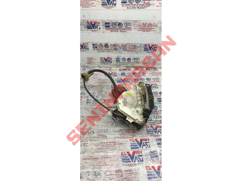 5K1837015 - KAPI KILIDI