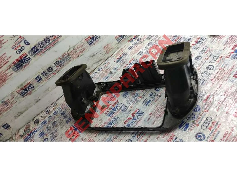 5M0953509A - IKAZ LAMBASI TUSU