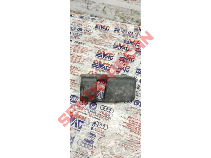 97053758200 - KAPI PANELİ SAĞ ÖN PORSCHE PANAMERA