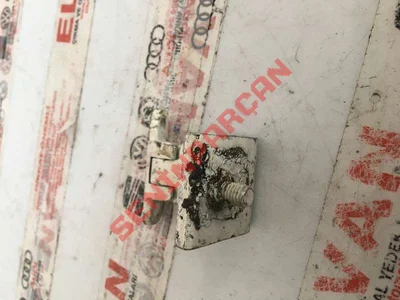 1K6827301C - BAGAJ KAPAK KILIDI - İkinci El Orjinal