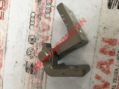 1Z0833402B - MENTESE KAPI ARKA ALT SOL - İkinci El Orjinal