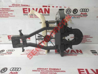 2K0843351D - KAPI KOLU BRAKETI