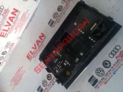 5G1947105P - İÇ VE OKUMA LAMBASI - İkinci El Orjinal