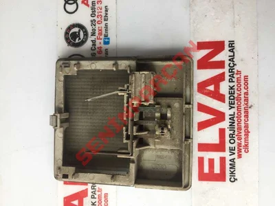 8D0947105B - İÇ LAMBA - İkinci El Orjinal