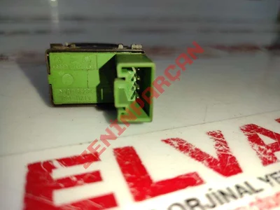 1P0959855 - CAM OTOMATİĞİ TUŞU