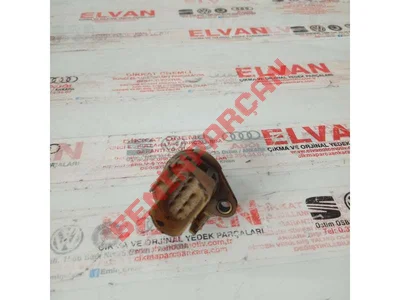 095919823F - SENSOR
