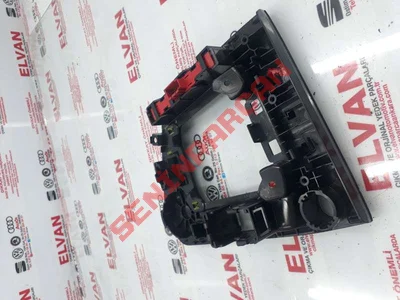 5NB864263 - VİTES KAPAĞI