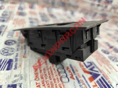 5E0959857 - ELEKTRIKLI CAM OTOMATIĞI - İkinci El Orjinal