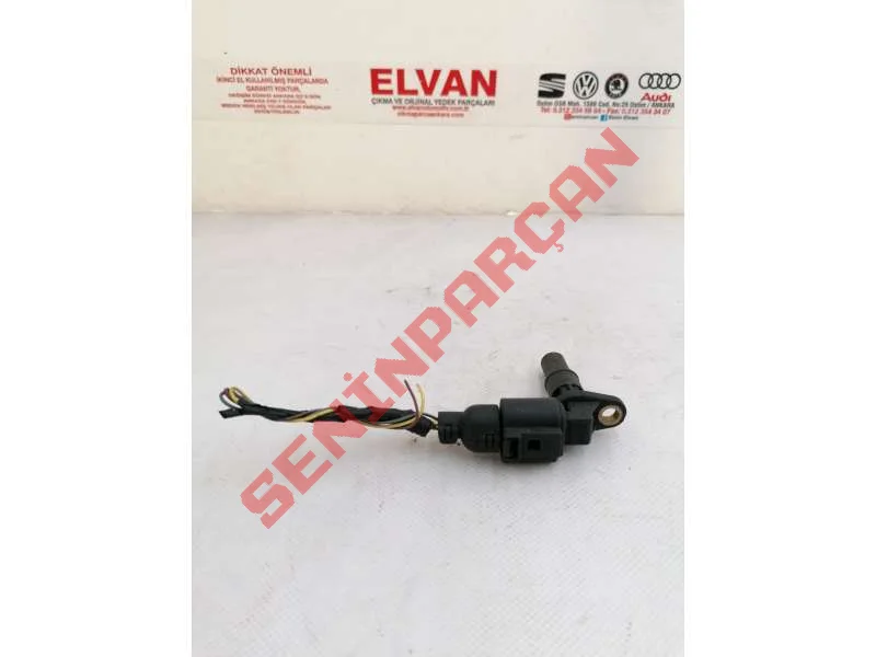 1J0973703 - KABLO SOKETI